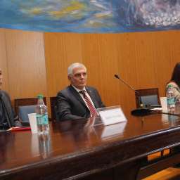 Procesos electorales: Desafos de las TIC y la inteligencia artificial