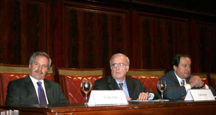 Felipe Solá, Tulio Ortiz y León Arslanian