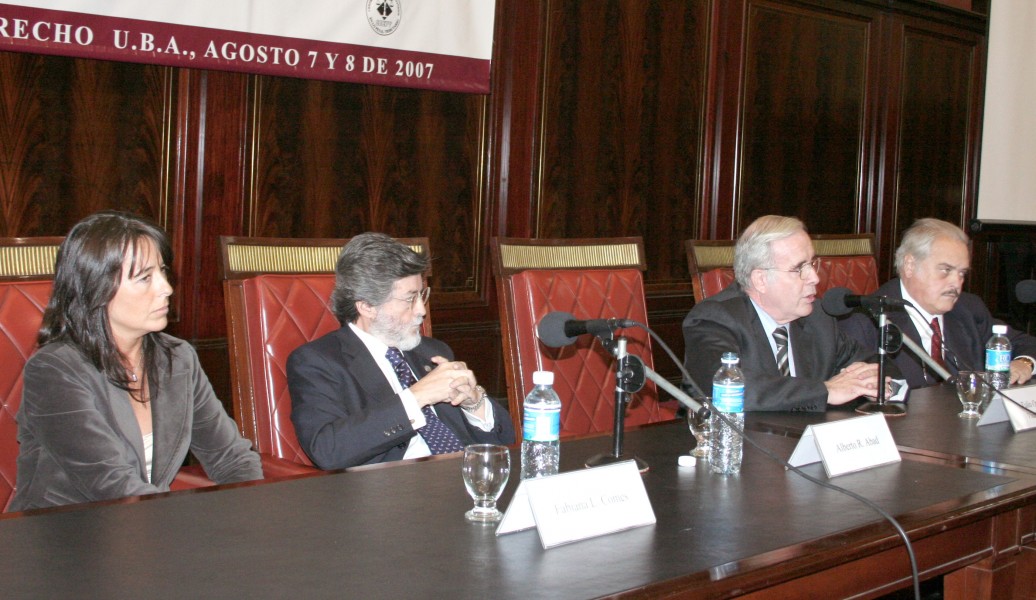 Fabiana Comes, Alberto Abad, Tulio Ortiz y Esteban Urresti