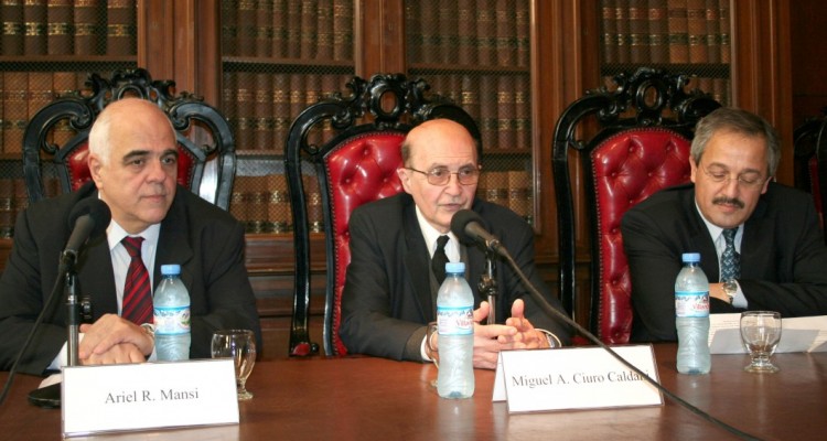 Ariel R. Mansi, Miguel ngel Ciuro Caldani y Armando Abruza