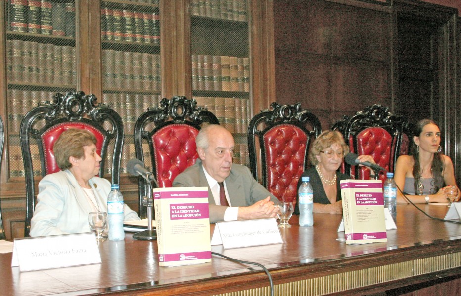 Ada Kemelmajer de Carlucci, Atilio Alterini, Cecilia P. Grosman y Marisa Herrera