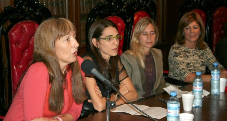 Magdalena Giavarino, Marisa Herrera, Mara Fernanda Rivas y Alicia Husni