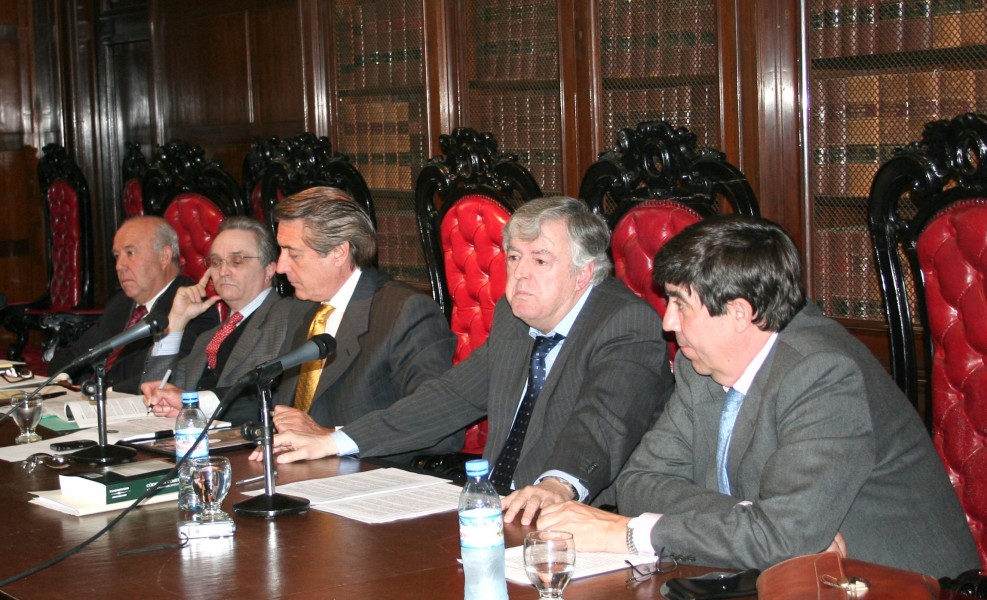 Juan Carlos Veiga, Ricardo Augusto Nissen, Daniel R. Vtolo, Ignacio Quintana y Emilio Beltrn