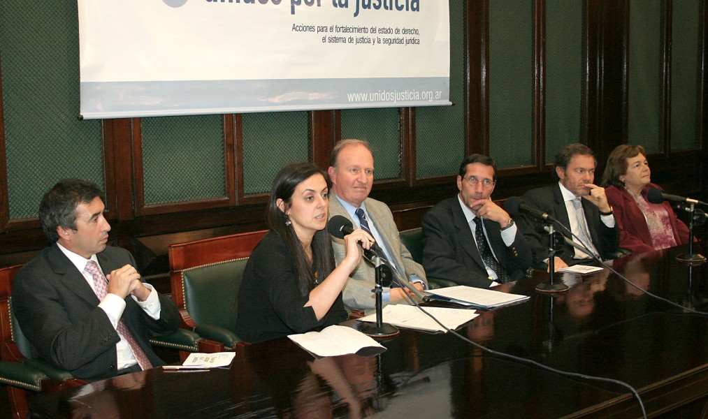 Santiago Otamendi, Fernanda Rodrguez, Daniel Sabsay, Christoph Korneli, Gustavo Ferrari y Stella Maris Martnez