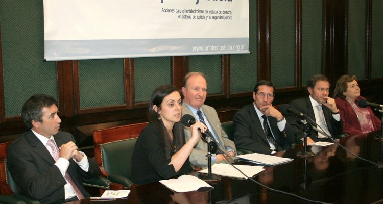 Santiago Otamendi, Fernanda Rodrguez, Daniel Sabsay, Christoph Korneli, Gustavo Ferrari y Stella Maris Martnez