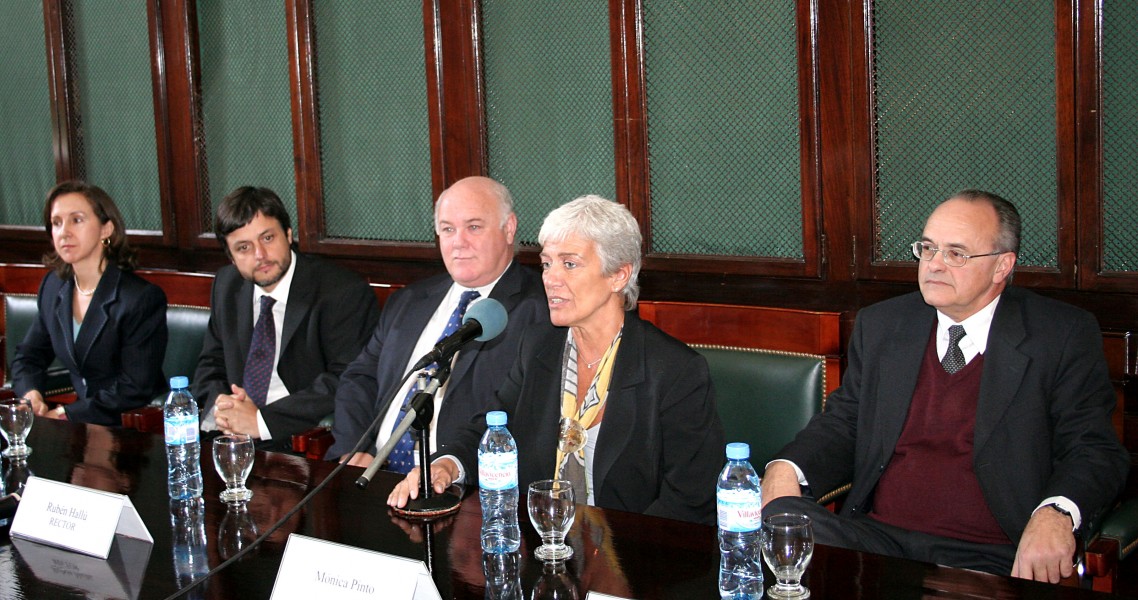 Margarita Uprimny, Gonzalo Alvarez, Rubn Hall, Mnica Pinto y Rafael Guarga