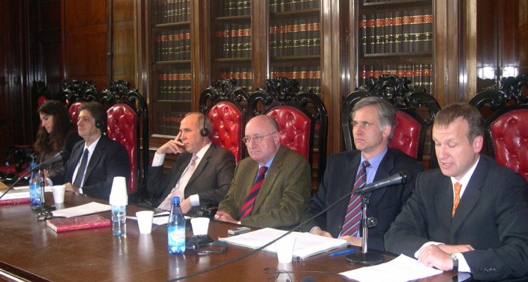 Laura Clrico, Marcelo Alegre, Ricardo L. Lorenzetti, Robert Alexy, Jan Sieckmann y Martin Borowski