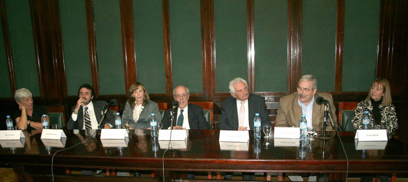 Mnica Pinto, Guillermo Friele, Irma Adriana Garca Netto, Atilio A. Alterini, Alberto Filippi, Jorge Ferronato y Diana Delest