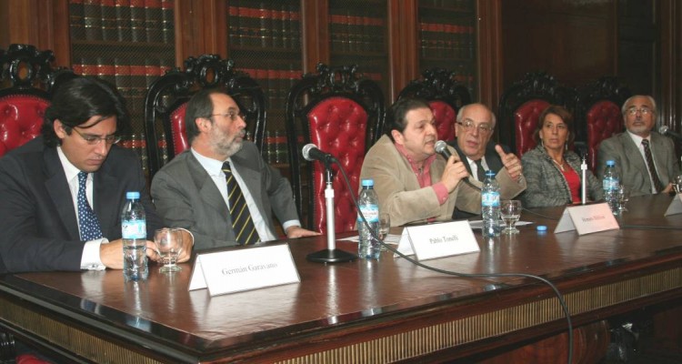 Germn Garavano, Pablo Tonelli, Homero Bibiloni, Atilio A. Alterini, Graciela Gerola y Luis F. Lozano