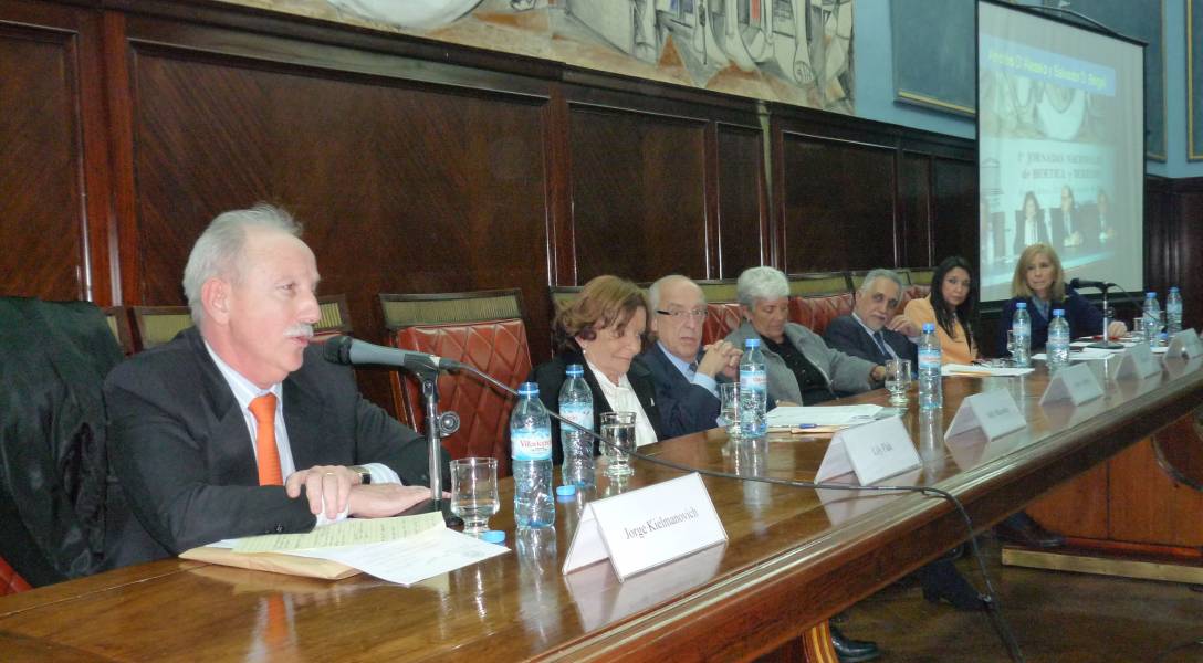 Jorge L. Kielmanovich, Nelly Minyersky, Atilio A. Alterini, Mnica Pinto, Eduardo Molina Quiroga, Marisa Graham y Mariela Macri