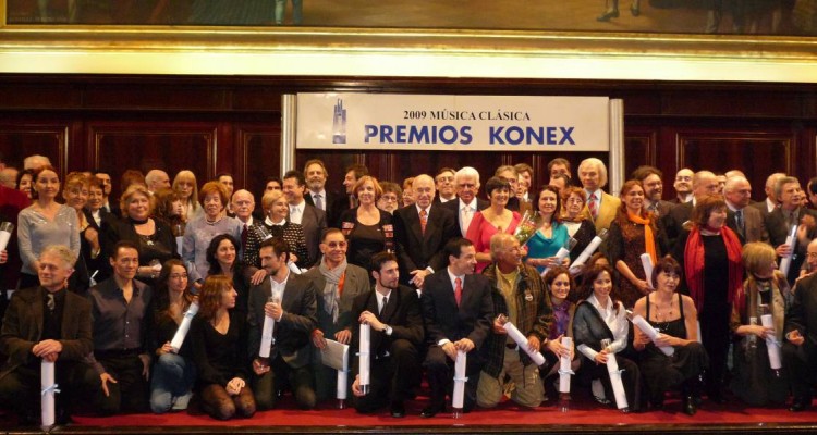 La Fundacin Konex contina con su trabajo dirigido a estimular y promover aquellas iniciativas de jerarqua cientfica, artstica, filantrpica, cultural y deportiva