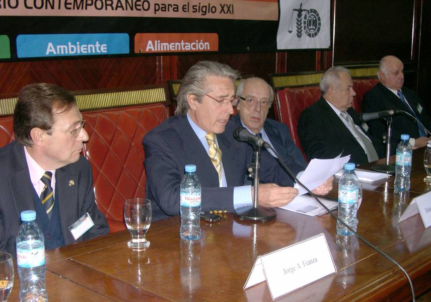 Jorge A. Franza, Daniel R. Vtolo, Atilio A. Alterini, Ricardo Zeledn Zeledn y Miguel ngel de la Torre Mayoraz