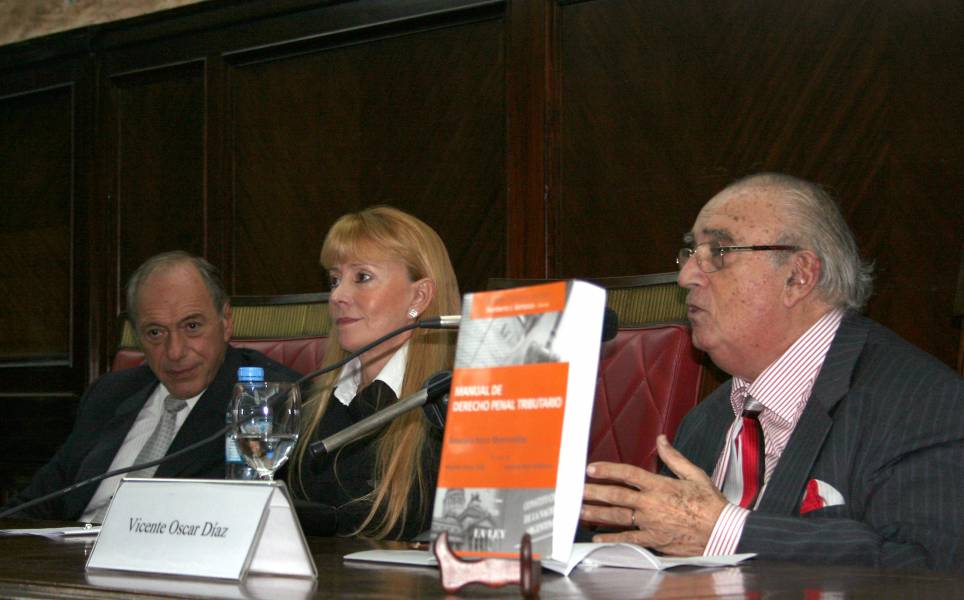 Eugenio R. Zaffaroni, Graciela N. Manonellas y Vicente O. Daz