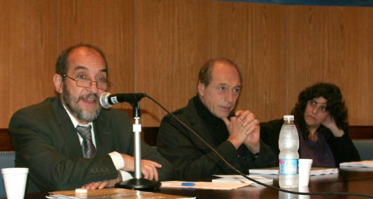 Juan Gmez Carrillo, Eugenio R. Zaffaroni y Silvia Guemureman