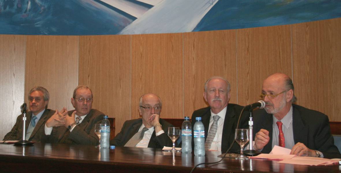 Osvaldo Gozani, Enrique Falcn, Atilio Alterini, Jorge Kielmanovich y Eduardo Sirkin