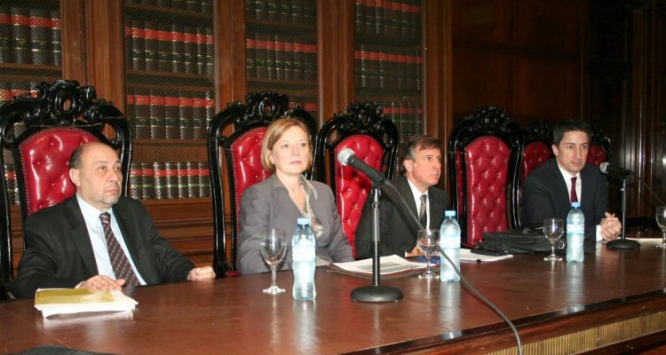 Daniel Parise, Isabel Novosad, Douglas Elespe y Adrin Ventura.