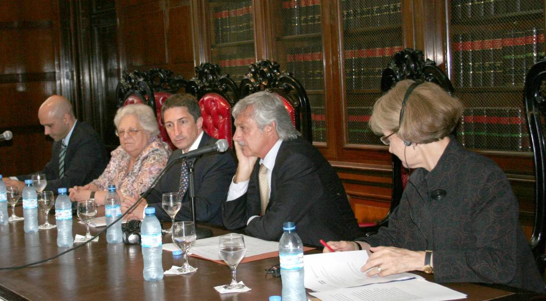 lvaro Herrero, Carmen Argibay, Adrin Ventura, Alejandro Carri y Elizabeth W. Millard