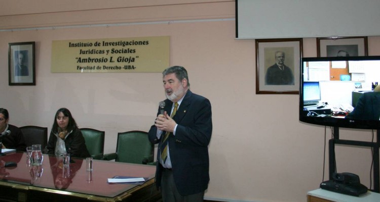 Guillermo Ruiz, Nancy Cardinaux y Carlos M. Crcova