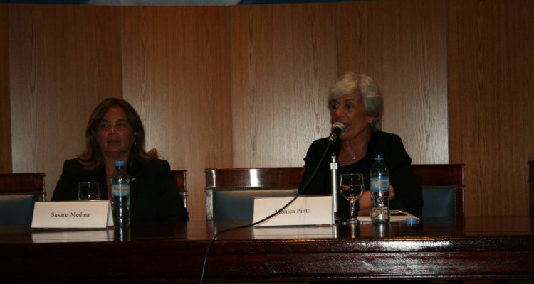 Susana Medina de Rizzo y Mnica Pinto