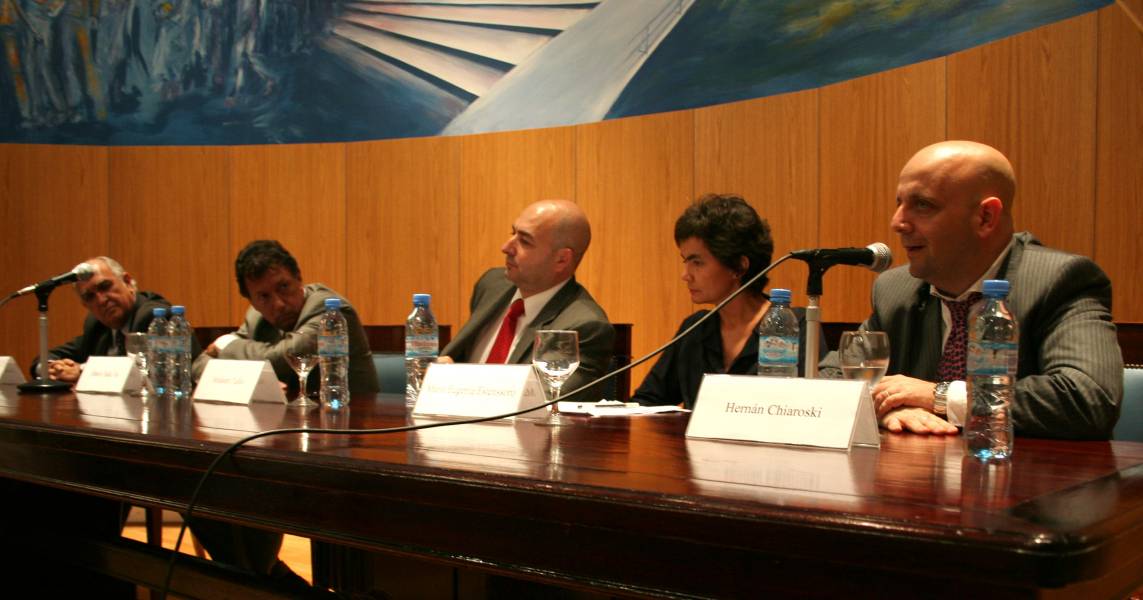 Ricardo Gil Lavedra, Alberto R. Dalla Via, Alejandro Tullio, Mara Eugenia Estenssoro y Hernn Charosky