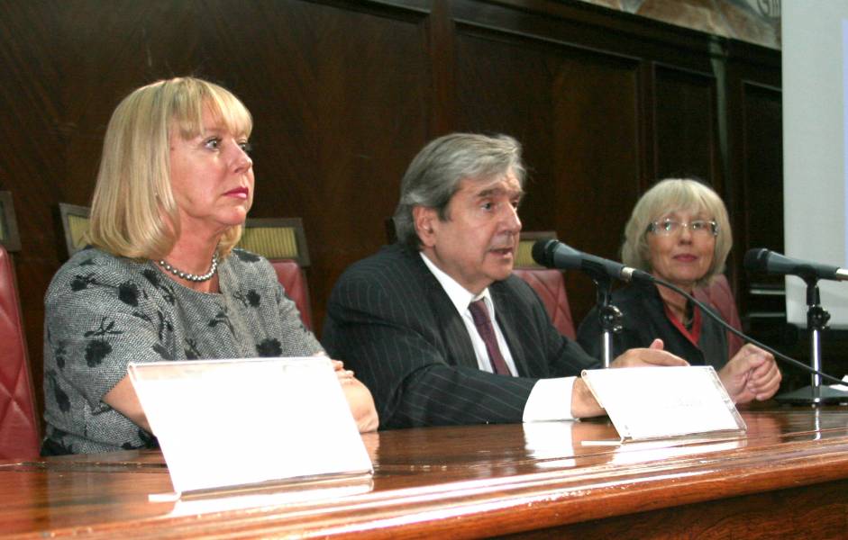 Graciela Medina, Alberto Bueres y Franoise Moneger