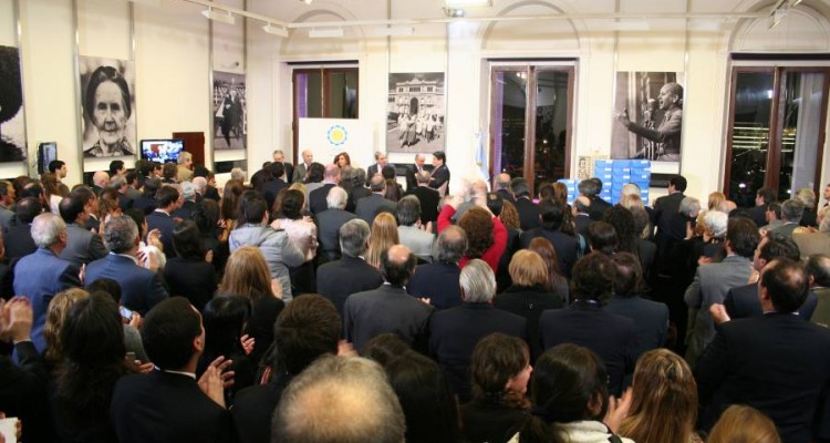 El Digesto Jurdico Argentino elaborado por la Facultad de Derecho se present en la Casa Rosada