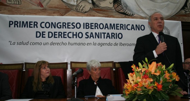 Marisa Aizenberg, Mnica Pinto y Ricardo L. Lorenzetti