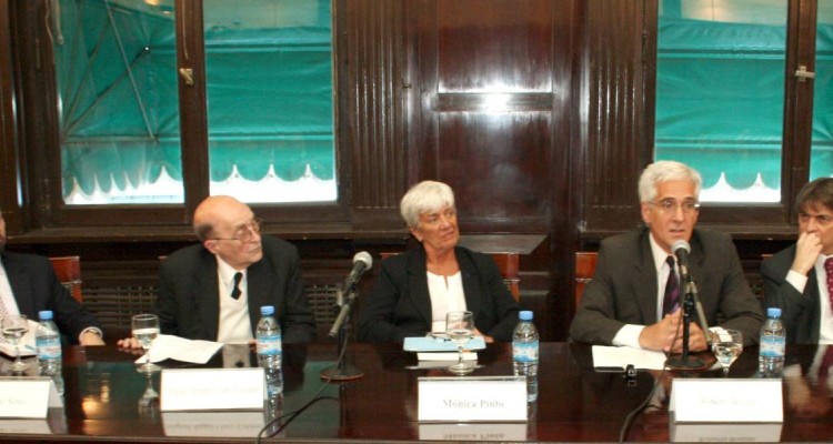 Alfredo M. Soto, Miguel ngel Ciuro Caldani, Mnica Pinto, Roberto Bouzas y Flavio Floreal Gonzlez