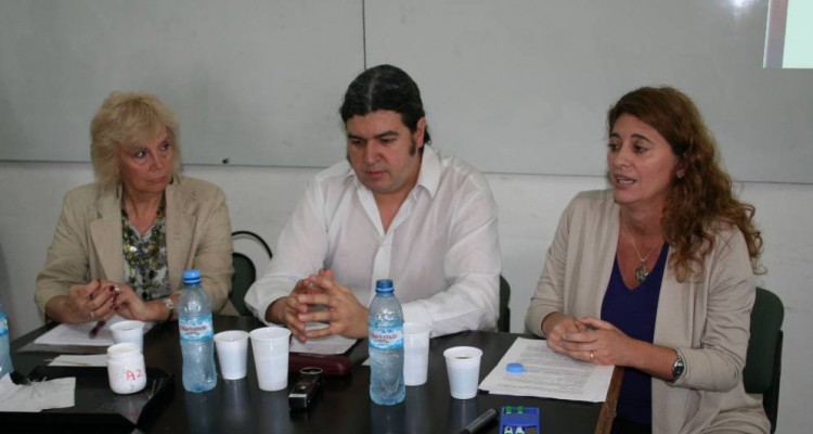 Delia Bisutti, Mariano Echenique y Vanesa Zito Lema