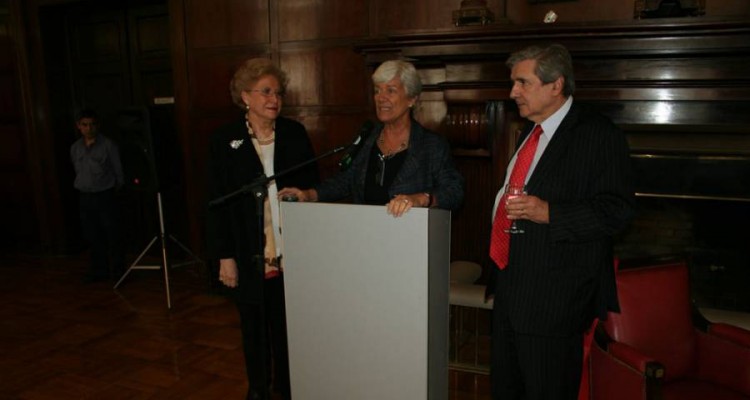 Delia  Lipszyc, Mnica Pinto y Alberto Bueres