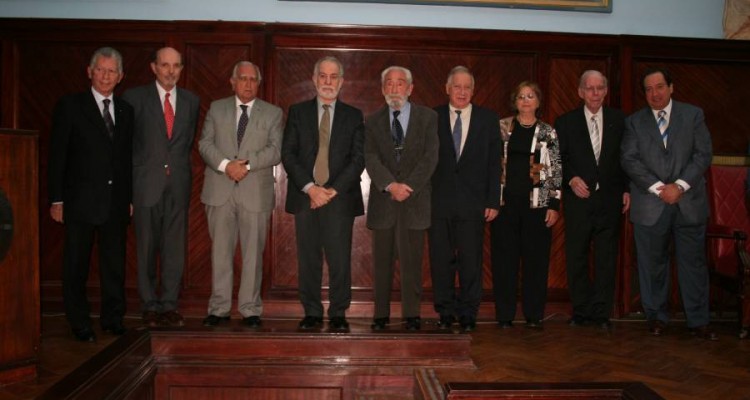 B´nai B´rith Argentina distinguió al Dr. Julio César Strassera con el Premio “Derechos Humanos 2011”