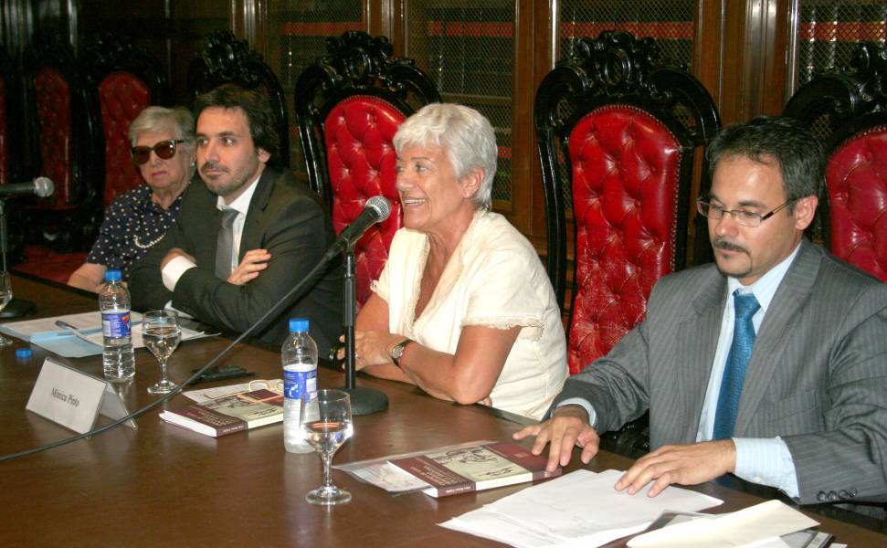 Mara Isabel Chorobik de Mariani, Alejo Ramos Padilla, Mnica Pinto y Fabin Mettler