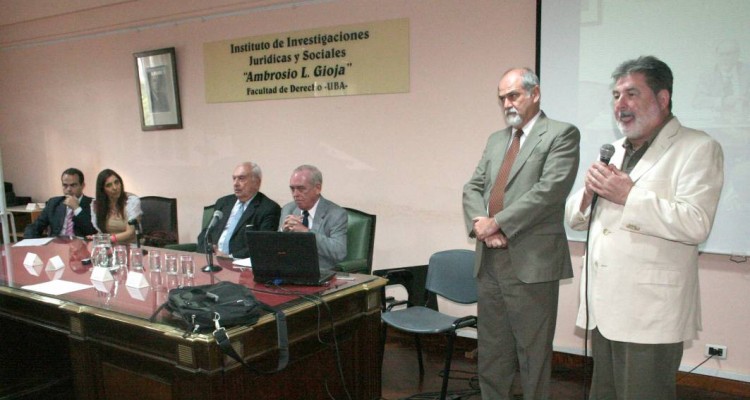 Alejandro Laje, Esther Ferrer de Fernndez, Carlos Vidal Taquini, Csar Cozzi Gainza, Marcos M. Crdoba y Carlos Crcova