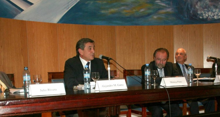 Julio Rivera, Alejandro M. Garro, Alberto Zuppi, Ral Etcheverry y Roberto Muguillo