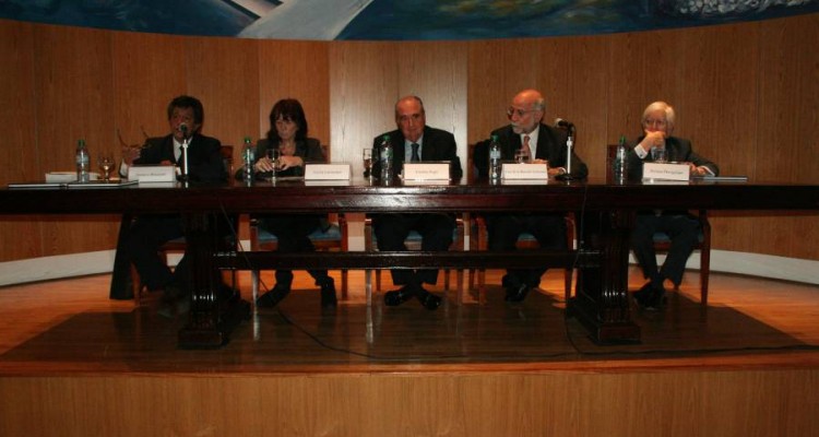 Gustavo Bruzzone, Lucila Larrandart, Esteban Righi, Luis de la Barreda Solrzano y Enrique Bacigalupo
