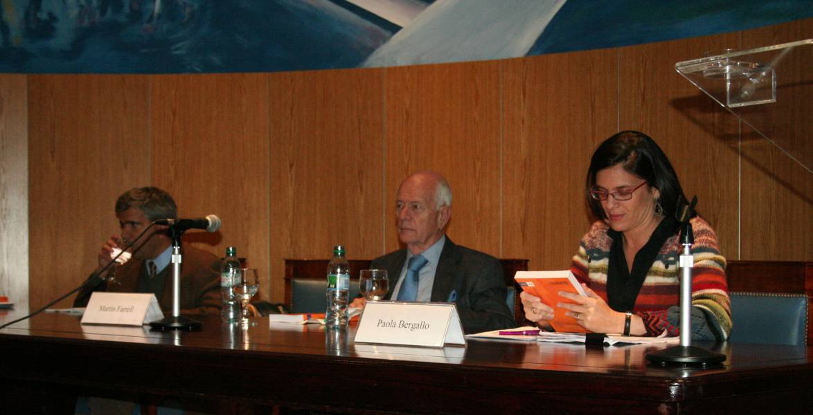 Santiago Legarre, Martín D. Farrell y Paola Bergallo