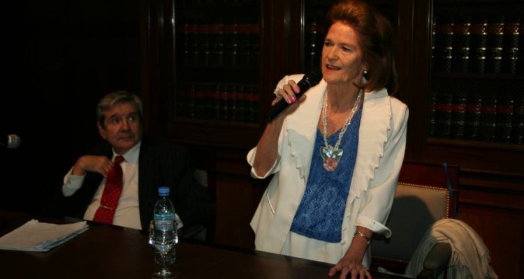 Alberto J. Bueres y Elena Highton de Nolasco