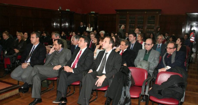 La Universidad invisti como Doctor Honoris Causa a Giuseppe de Vergottini 