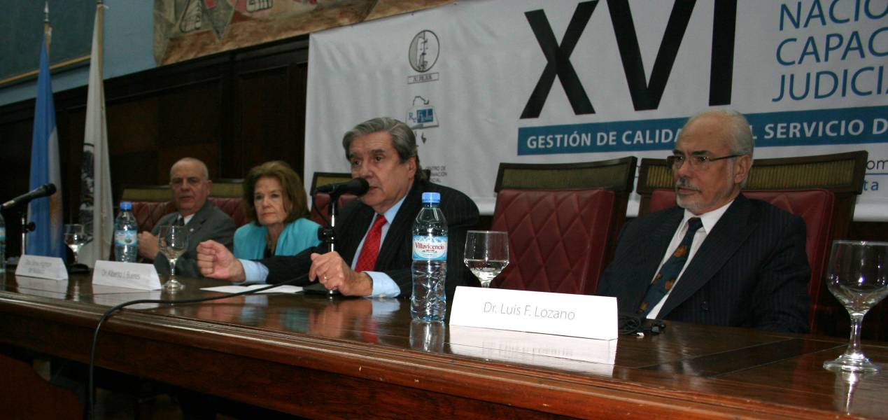 Fernando Royer, Elena Highton de Nolasco, Alberto J. Bueres y Luis F. Lozano