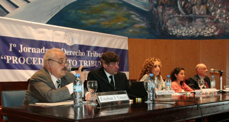 Esteban J. Urresti, Daniel G. Prez, Carolina Calello, Mara Cecilia Dacal y Carlos A. Porta