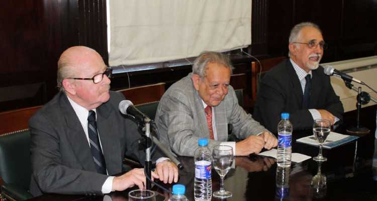 Daniel R. Altmark, Salvador D. Bergel y Eduardo Molina Quiroga