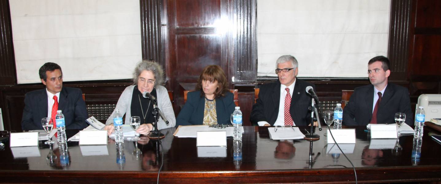 Santiago Deluca, Lorenza Sebesta, Sandra C. Negro, Jorge Bercholc y Raphael Carvalho de Vasconcelos