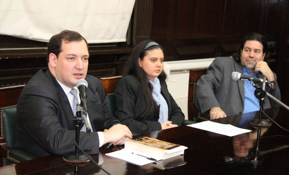 Ral Prez Johnston, Carla Ledezma Castro y Ricardo Rabinovich-Berkman