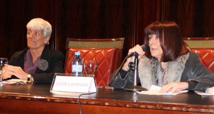 Mnica Pinto y Lucila Larrandart