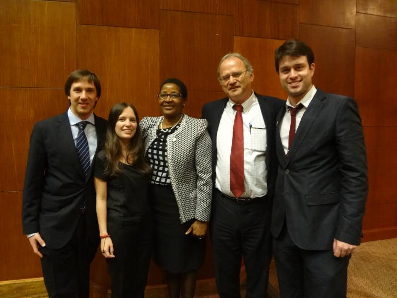 Isaas Losada Revol, Beln Mara Ibez, Bess Nkabinde, Christof Heyns e Ivo Enrique Krasnopol