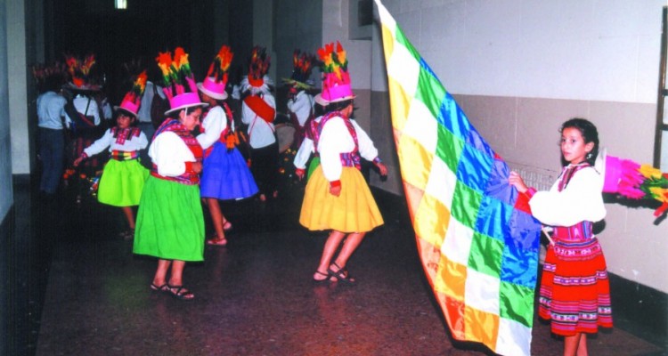 Conciertos y feria de comunidades indgenas en la Facultad