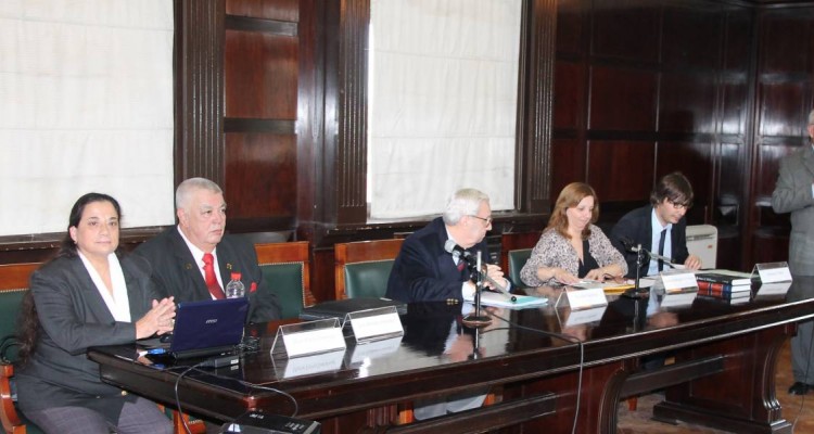 Mara Elena Darahuge, Luis Arellano Gonzlez, Ricardo A. Guibourg, Liliana Rodrguez Fernndez, Mariano Candal y Adrin Goldin