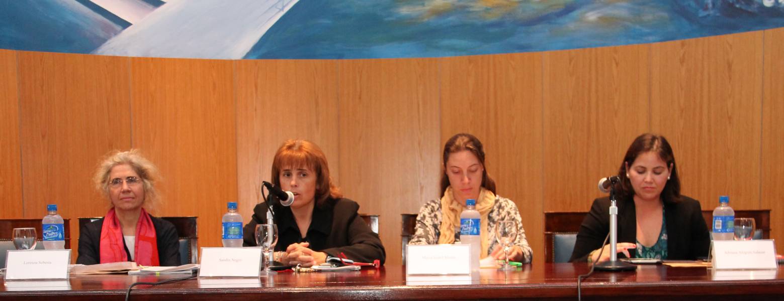 Lorenza Sebesta, Sandra C. Negro, Mara Isabel Morin y Adriana Alegrett Salazar