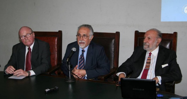 Daniel R. Altmark, Eduardo Molina Quiroga y Antonio Anselmo Martino