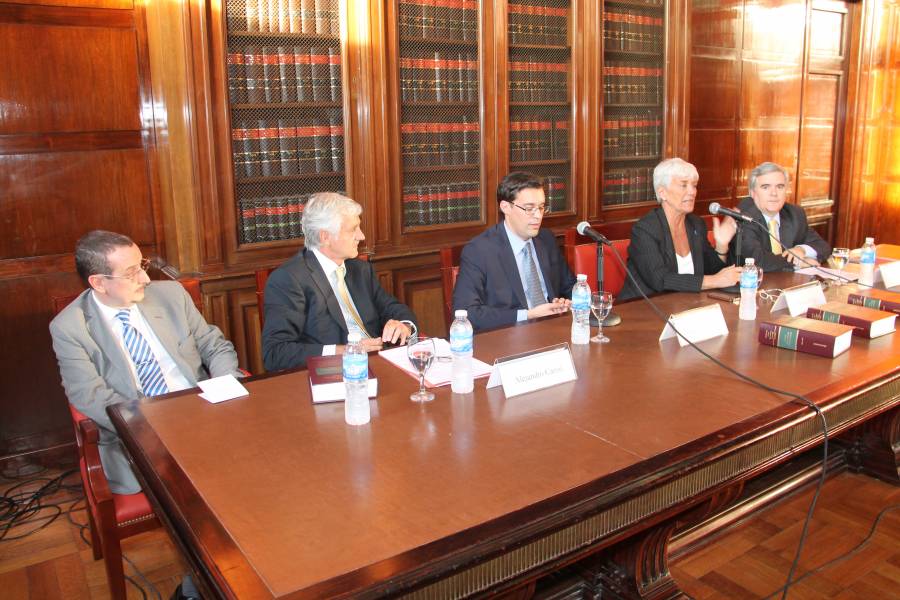 Luis D. Crovi, Alejandro Carri, Julio Csar Rivera (h), Mnica Pinto y Fernando Toller